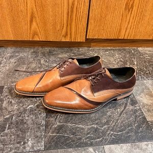 Mens brown leather dress shoes, size 10.5 Stacy Adams Brand
